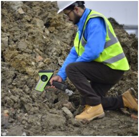 合金・貴金属分析用ポータブル蛍光X線分析装置 HXRF-145AT