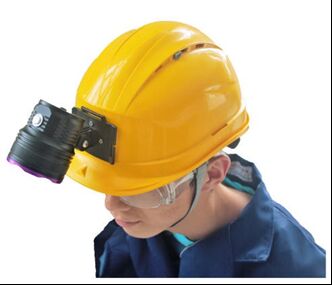 DG-90H ヘルメットマウント 365nm UV LEDライト 8000uw/cm² ハンズフリーNDTランプ
