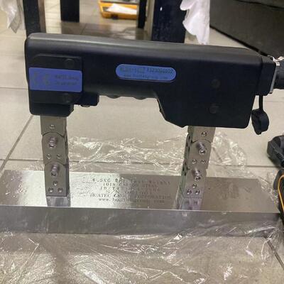 携帯型AC&DC磁気ヨーク欠陥検出器