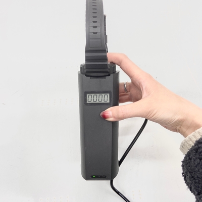 HRD-3 時計タイプ LCDディスプレイ範囲 Hp 10 0.00μSv-9999mSv と相対固有エラー ±10% 1mSv/h Cs-137