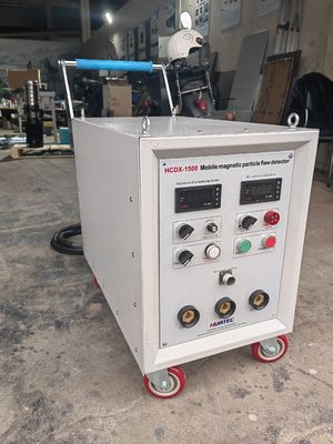 HCDX-1500 産業用 MPI 着磁および消磁装置 0-1500A 連続調整可能な電流クイックコネクタプローブ磁気検査装置