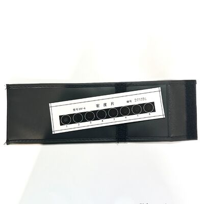 カリブレーション証明書付きの光密度フィルムを見る